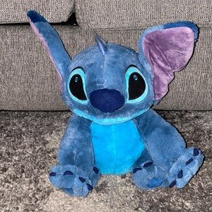 STITCH STUFFED ANIMAL